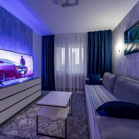 Modern 3 Bedroom Apartment Kyjev Exteriér fotografie